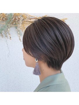 カノンヘアー(Kanon hair) バレイヤージュ×ショートヘア