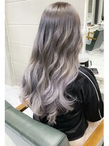 デイズ(days)&nbsp;ミルクティーアッシュベージュ3Dカラー☆ブリーチグラデーション