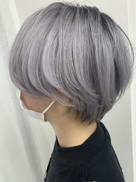 ルノン シェリー(LUNON cheliy) 【LUNON cheliy】ハンサムショート×ホワイトシルバー