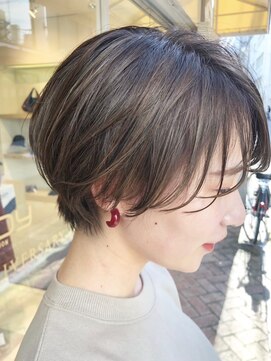 コワファーストナガサキシャンプーボーイ(COIFF1RST NAGASAKI SHAMPOO BOY) 透け感ショート【コワファースト長崎】