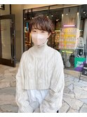 マッシュショートにニュアンスパーマ