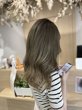 アヴァンス 京橋店(AVANCE) オリーブベージュ