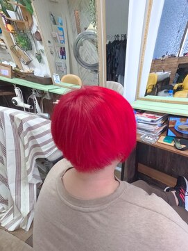 ヘアースペース 練馬店(hair space COCO) ブリーチ2回でマニパニバンパイヤーレッド使用