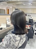 ネイビーカラー