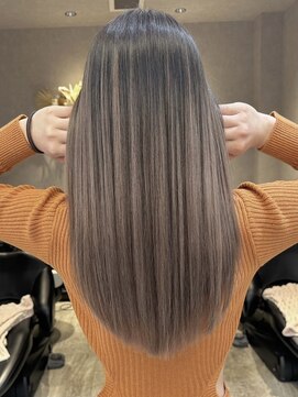 ロンド レア 天神大名店(Lond Le’a) ダブルカラーミルクティーベージュカラーブルーブラックブリーチ