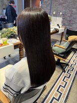 シー(THEE)&nbsp;艶髪/髪質改善オージュア/アースカラー美髪レイヤースタイル