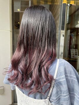 ヘアー ブランコ(hair Blanco) グラデーションピンクバイオレット