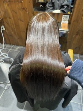 ルアン 大分駅店(ruen) 大分縮毛矯正/髪質改善/美髪/艶髪/レイヤーカット