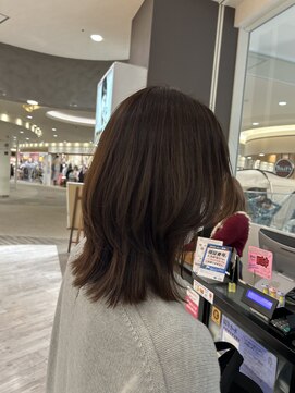 ヘアーアンドビューティーショップ エボルティー(hair&beauty shop EvoLuty) くびれミディアムヘア