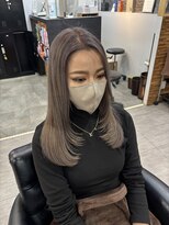 ラピス 横浜(Lapis)&nbsp;Hアッシュグレージュシールエクステハイライトブリーチカラー