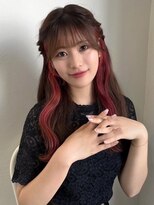 アモレット(amoretto)&nbsp;インナーカラー デザインカラー 韓国風巻き ハーフアップ