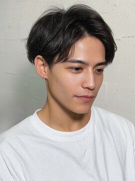 クリックプラス 小倉(Click plus) 小倉/刈り上げセンターパート/波巻きツイストスパイラル