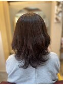 癖毛を活かすレディースパーマ