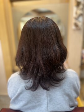 アンズヘアー 癖毛を活かすレディースパーマ