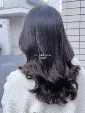 ラウレア(LAULEA) コテ巻き風パーマ/レイヤーカット/ストカール/バイカルテ/韓国