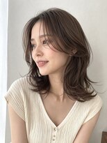 ノア(NOA)&nbsp;【NOA】白髪ぼかし透明感くびれミディ