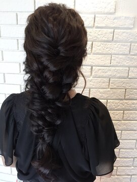 イデー ヘアサロン(idee Hair Salon) 編みおろしお呼ばれset＊