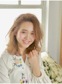 namie ふんわり感アップ小顔ミディアムヘア