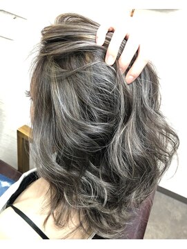 シェリー(cherie) カラーハイライト【cherie池袋】