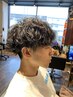 ショートヘアカット＋まゆカット＋特殊パーマ＋酵素ケア付き　￥16,500～