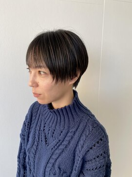 ワン(One) 軽さのあるショート