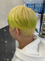 個性派裾カラー