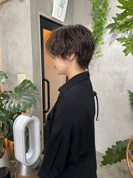 ウーフ(U-fu) ショートパーマ