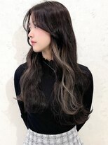 セルカ 新宿(CERCA)&nbsp;ホワイトグレージュ/新宿イヤリングカラーインナーカラー韓国風