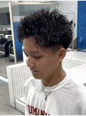 スパイキーパーマ