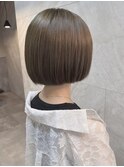 然な明るさと艶感を｜髪質改善×透明感ベージュの大人ボブ