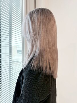 グランドール リュクス(Grandoll Luxe) 【20代】透明感ミルクティー【【城野駅】】