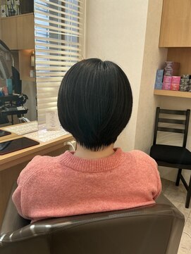 ウイバイファースト(u'i by first) コンパクトなショートスタイル