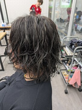 オムデュー(HOMME DEUX) ウルフボブ