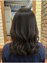 ヘアメイク フレンシア(hair make flencia)&nbsp;華やかな動きの大人ミディ【351スタイル】