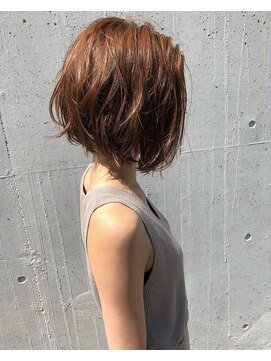 ヘアデザイン ソラ(Sola) ラフな切りっぱなし無造作ボブスタイル×オレンジブラウン