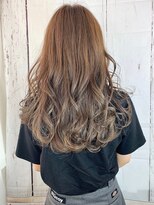 セシルヘアー 札幌店(Cecil hair)&nbsp;グラマラスロングカールハイライトゴールド