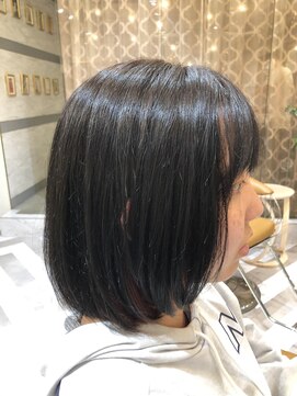 ロンドアベニール 北千住(Lond avenir) namie  ダークブラウン大人艶ボブ