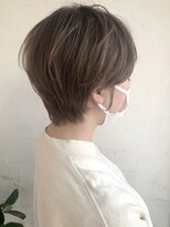 トレヘアー(tRe hair) ハイトーン×くびれショート