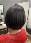 暗髪ボブ