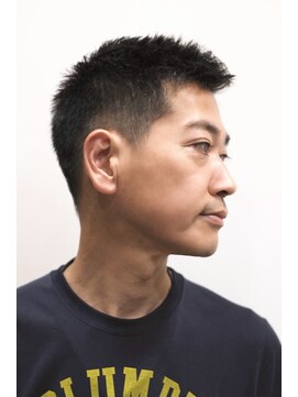 ヨシザワインク ハコザキ 水天宮前 日本橋人形町(YOSHIZAWA Inc.HAKOZAKI) 暑い夏におすすめ!爽やか刈り上げショートモヒカンスタイル