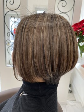 サロンドノア(Salon de NoA) 前下りグラボブ