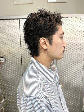 テテ(TETE) スパイキーショート　黒髪　刈り上げなし
