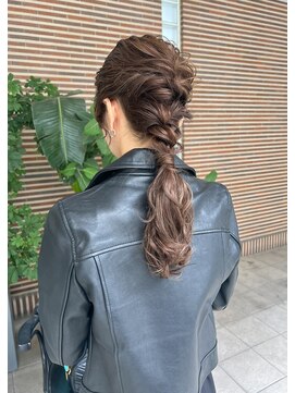 デイジー(Daisy) 天神/大名/アレンジ/ヘアセット/おろし編み/結婚式アレンジ