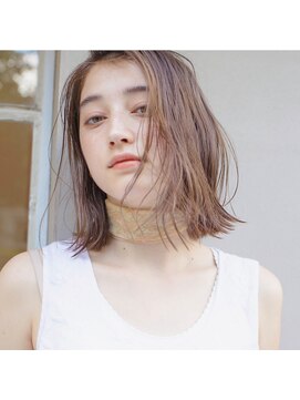 ミットバイツリー センター北(mit by tree) ナチュラル外ハネ無造作シアーロブ