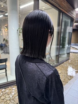 ミィ 表参道(mee.) 前髪/アンブレラカラー/こなれミディ/イメチェン/ぱっつんボブ