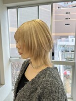 エイム(AiM)&nbsp;レイヤーカット/ハイレイヤー/ブルーブラック/透明感カラー