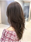 横浜ミディアムウルフレイヤーロングハッシュカットくびれヘア