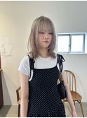 ホワイトグレーミルクティー