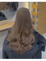 エトバイイオエ(et by ioe)&nbsp;黒髪/ボブルフ/ネビージュ/小顔/ワンレン/髪質改善/グレージュ