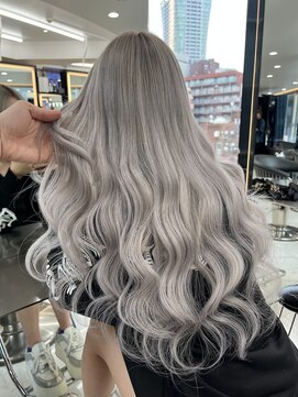 ラピス 渋谷本店(Lapis) ホワイトシルバー/ハイトーン/髪質改善/シールエクステ